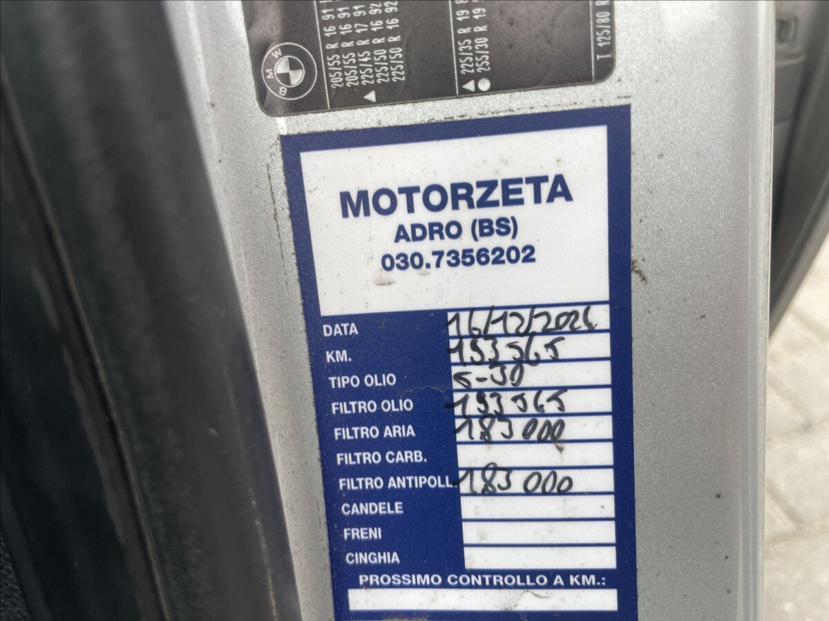 BMW Řada 3 Sedan / Limuzína 2,0 l 105 kw