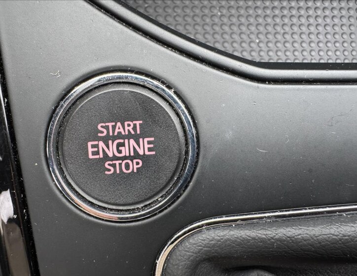 Seat Arona Hatchback 1,6 l 85 kw