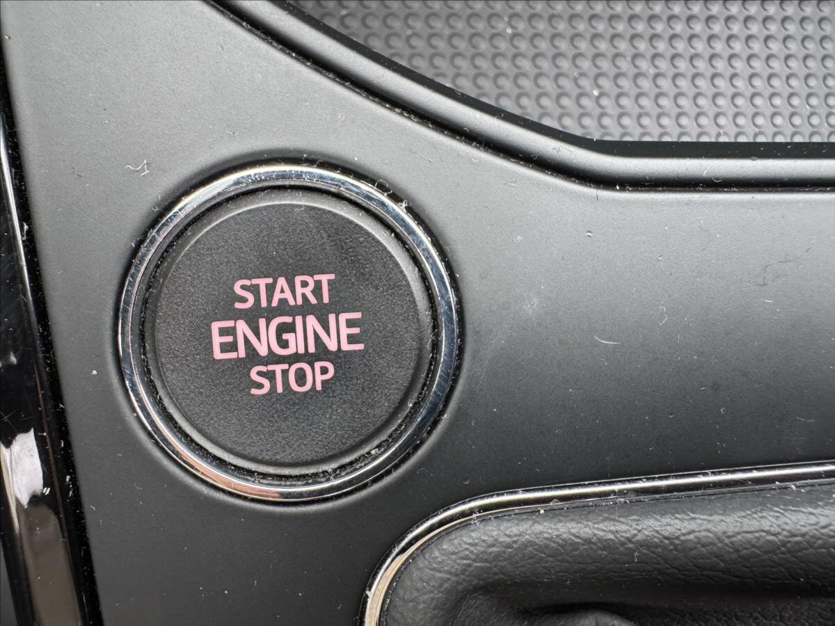 Seat Arona Hatchback 1,6 l 85 kw