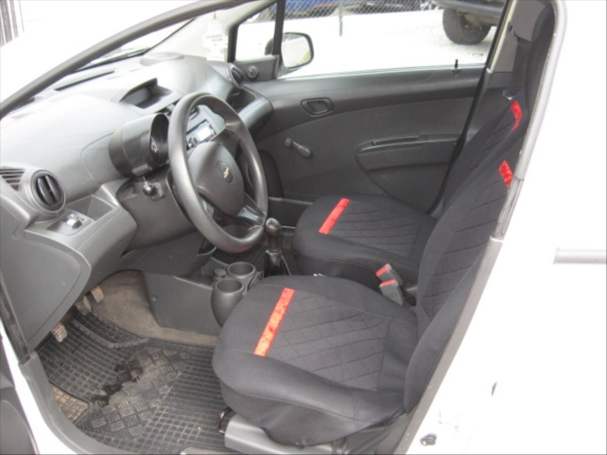 Chevrolet Spark Kombi 995,0 50 kw