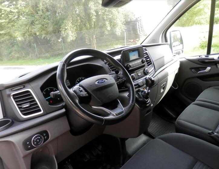 Ford Transit Custom 12