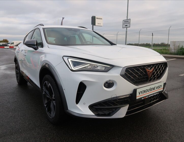Cupra Formentor SUV / Terénní 2,0 l 140 kw