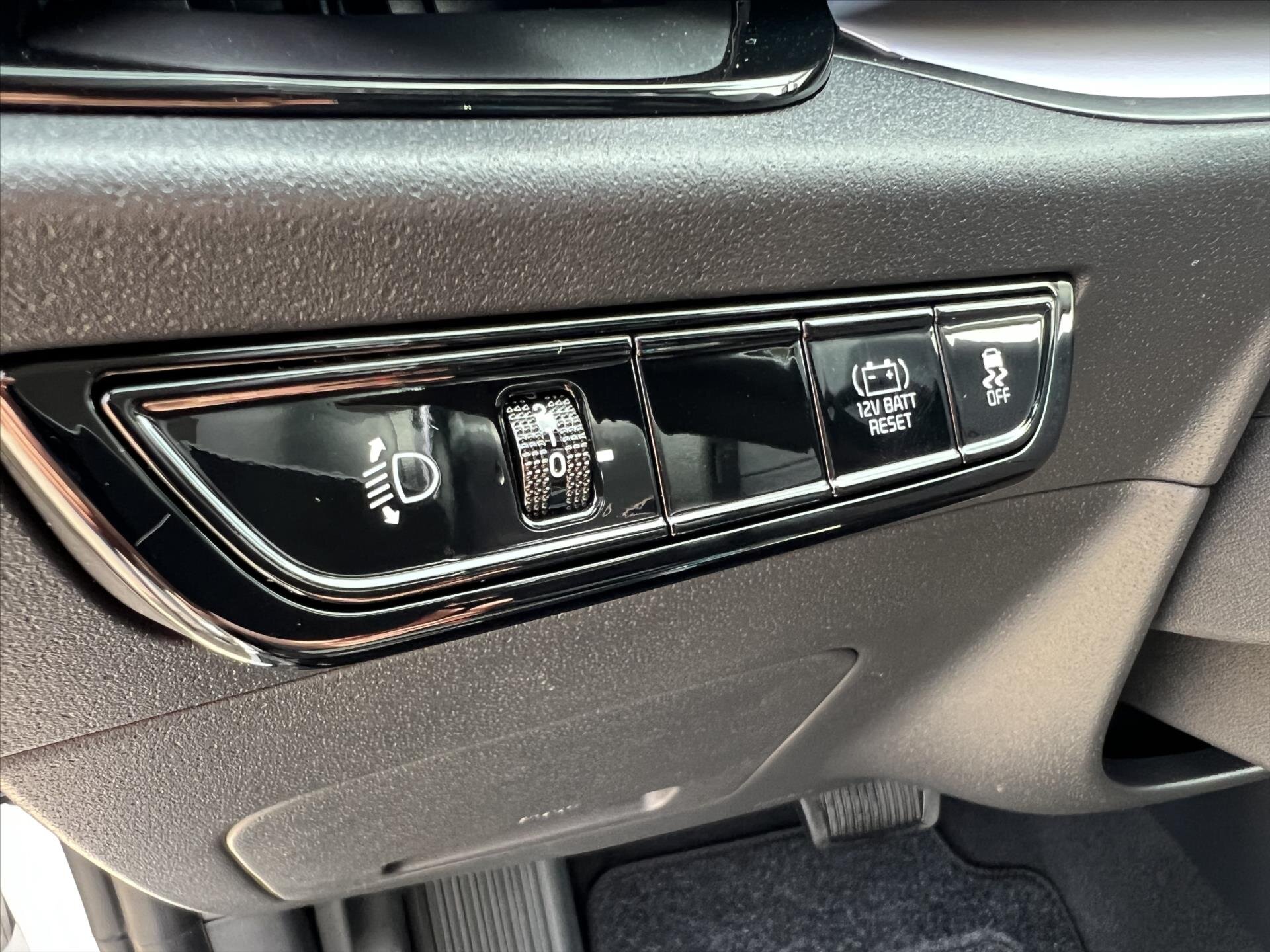 KIA Niro CUV 1,6 l 95 kw