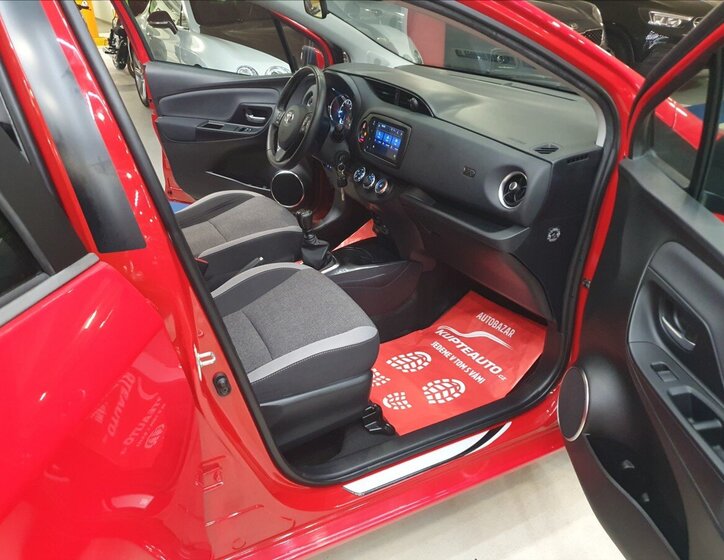 Toyota Yaris Hatchback 1,5 l 82 kw