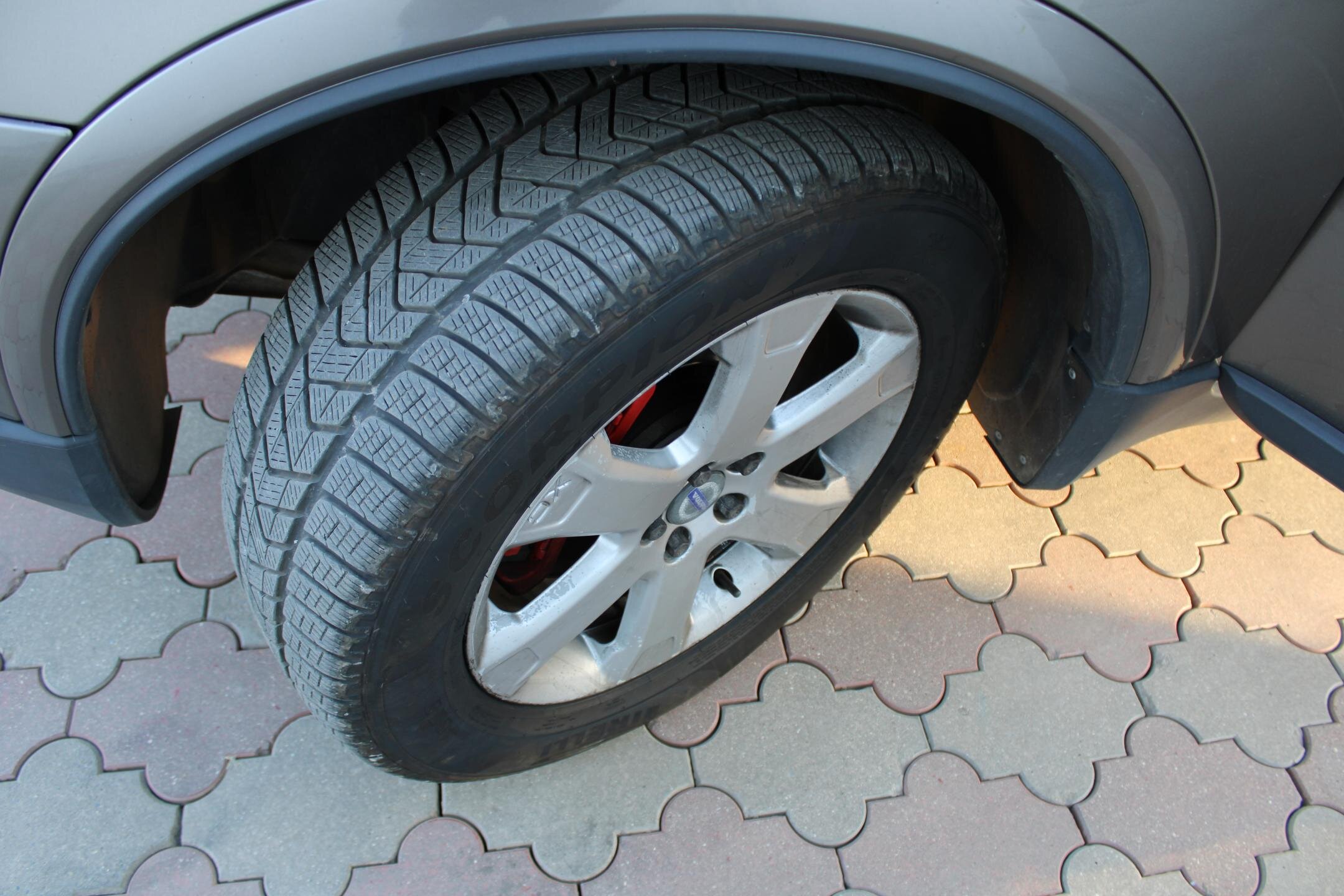 Volvo XC90 SUV / Terénní 2,4 l 136 kw