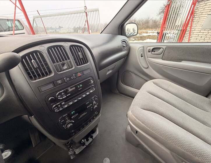 Chrysler Grand Voyager MPV 2,8 l 110 kw