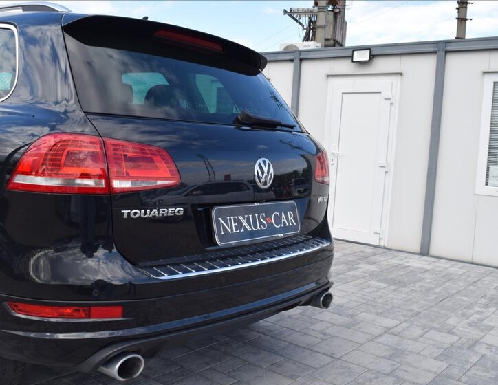 Volkswagen Touareg 12