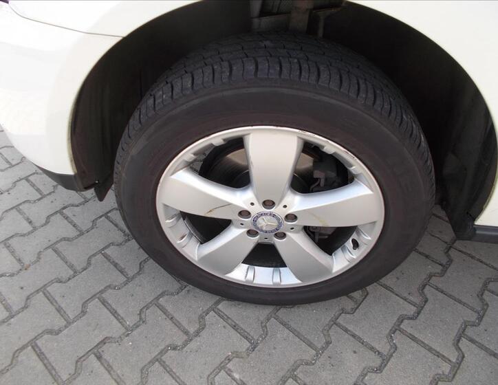 Mercedes-Benz Třídy M 5