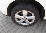 Mercedes-Benz Třídy M 5