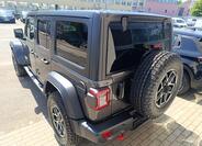 Jeep Wrangler 6