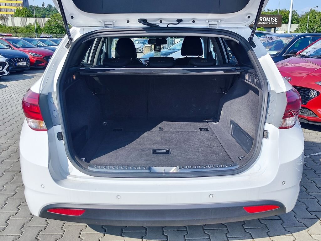 Hyundai i40 Kombi 1,6 l 100 kw