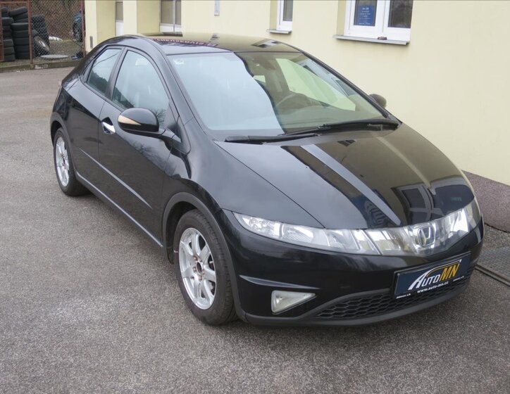 Honda Civic Hatchback 1,8 l 103 kw