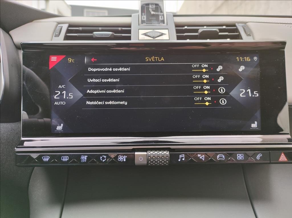 DS Automobiles DS7 Crossback SUV 1,6 l 133 kw