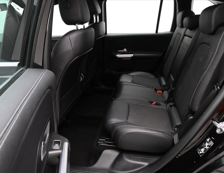 Mercedes-Benz GLB 14