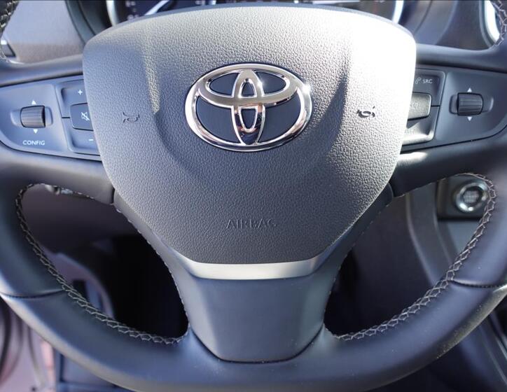 Toyota ProAce Verso 25