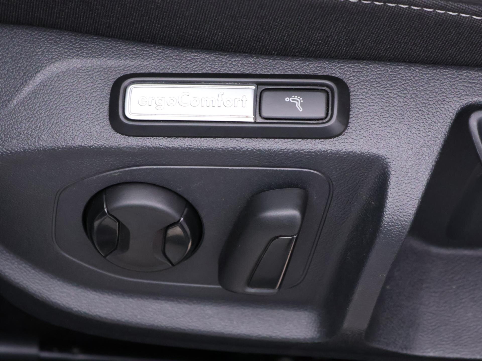 Volkswagen Arteon Kombi 2,0 l 206 kw