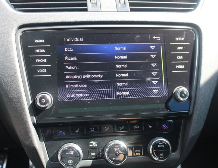 Škoda Octavia Kombi 2,0 l 135 kw