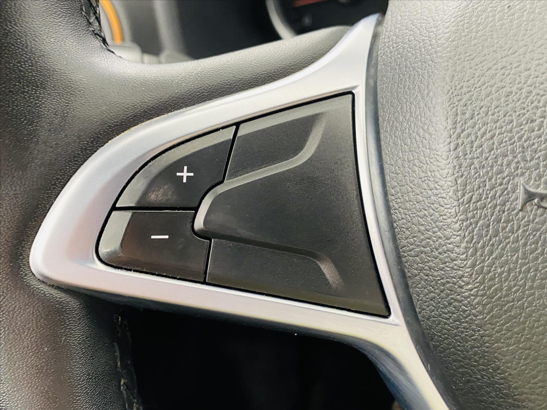 Dacia Logan Kombi 898,0 66 kw