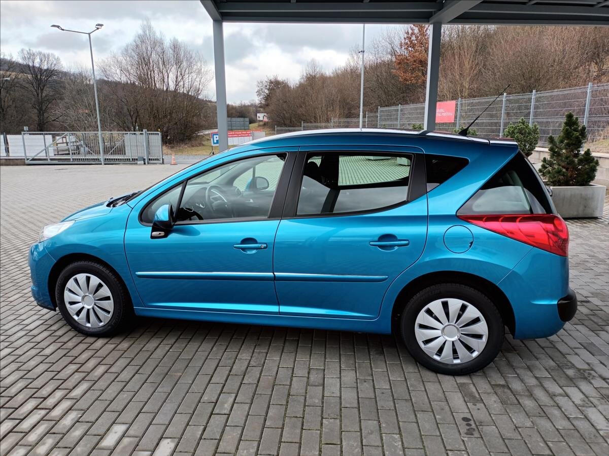 Peugeot 207 Kombi 1,4 l 54 kw