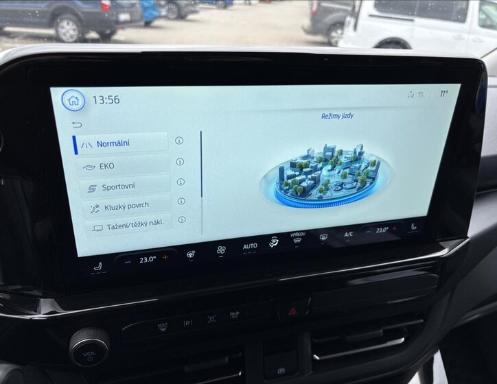 Ford Tourneo Custom Kombi 2,0 l 125 kw