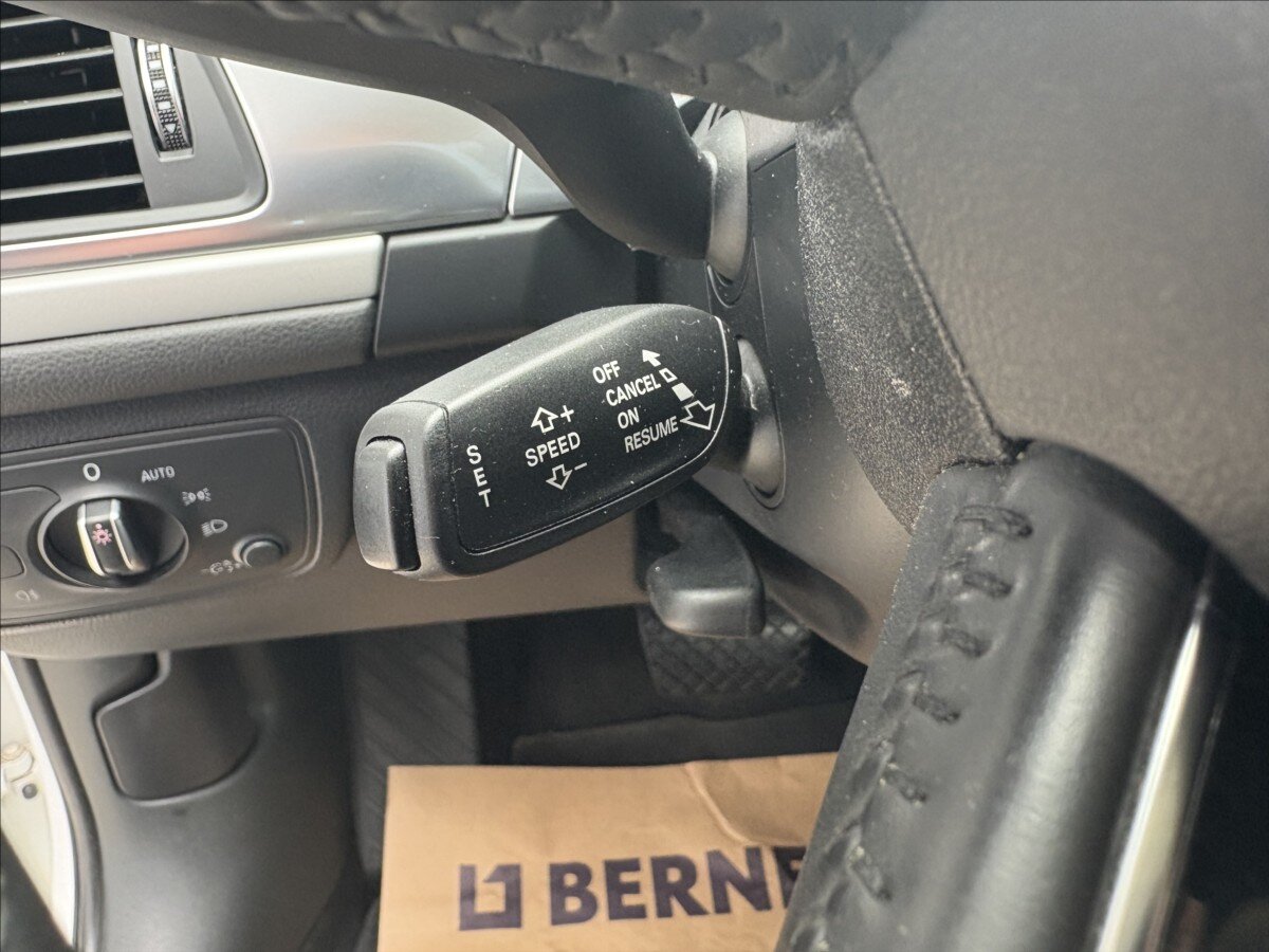 Audi A6 Sedan / Limuzína 3,0 l 160 kw