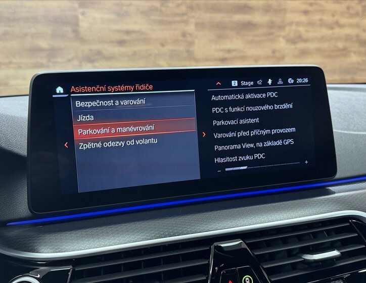 BMW Řada 5 Sedan / Limuzína 4,4 l 390 kw