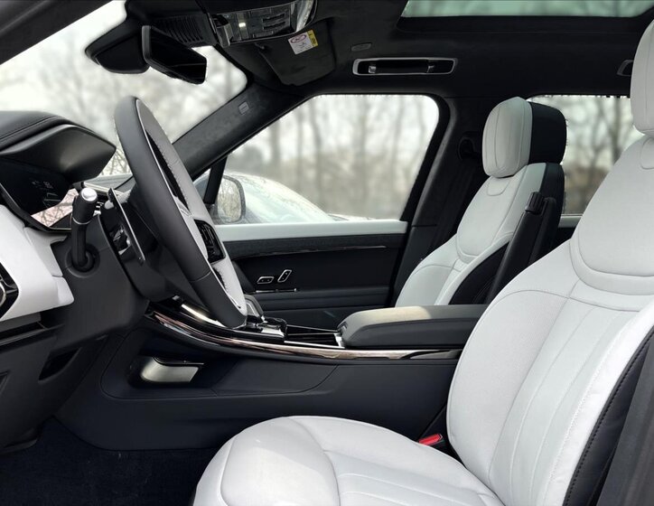 Land Rover Range Rover Sport SUV / Terénní 3,0 l 183 kw