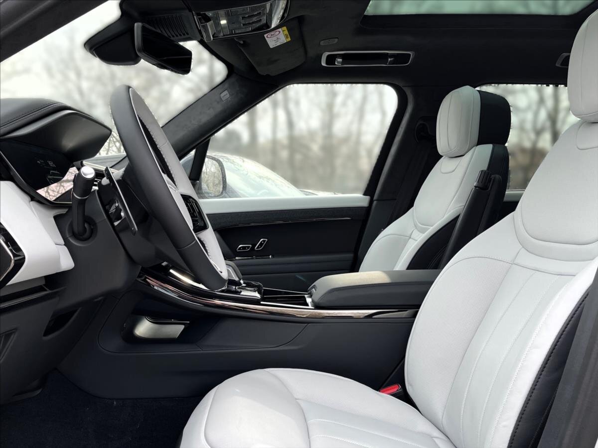 Land Rover Range Rover Sport SUV / Terénní 3,0 l 183 kw