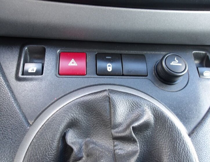 Peugeot Partner Tepee Kombi 1,6 l 73 kw