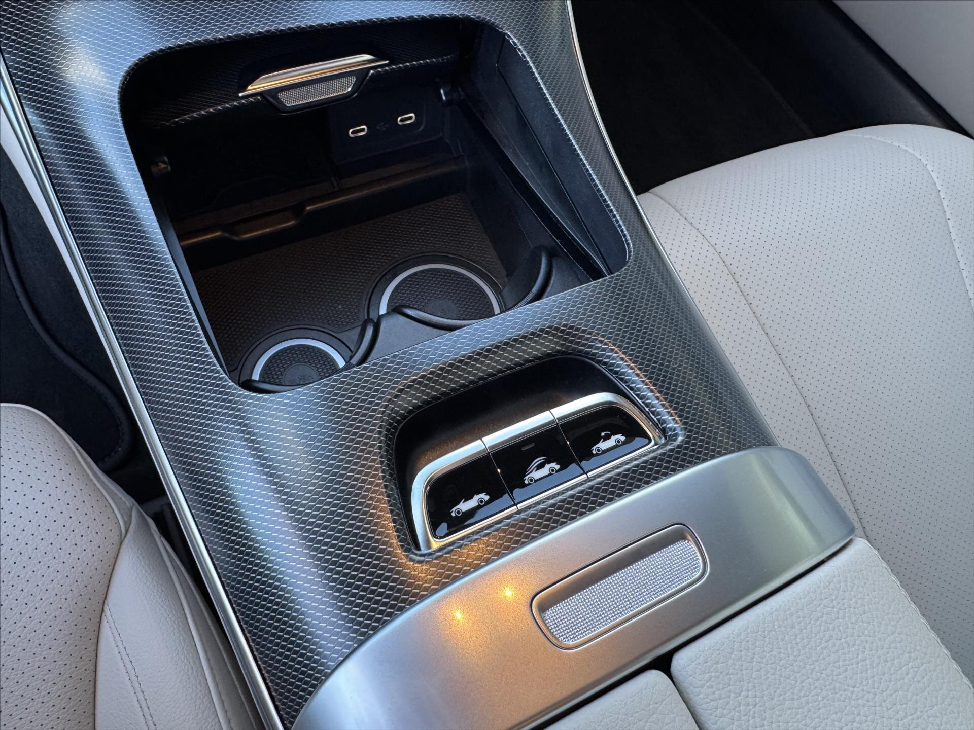 Mercedes-Benz CLE Kabriolet 2,0 l 150 kw