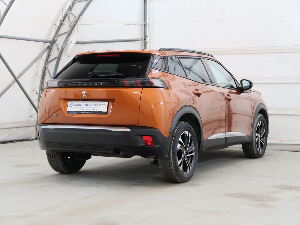 Peugeot 2008 SUV 1,2 l 74 kw