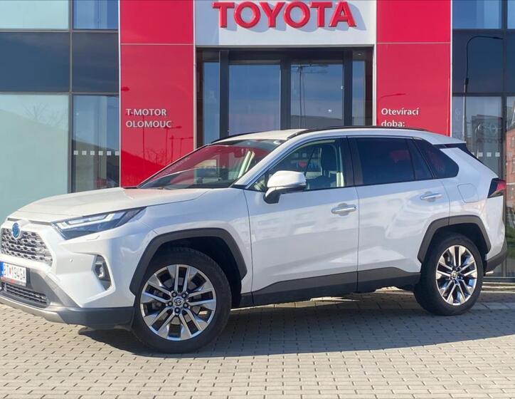 Toyota RAV4 1