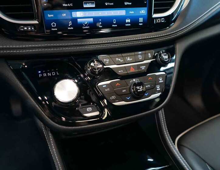 Chrysler Pacifica 28