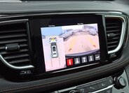 Chrysler Pacifica 25