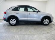 Audi Q3 22
