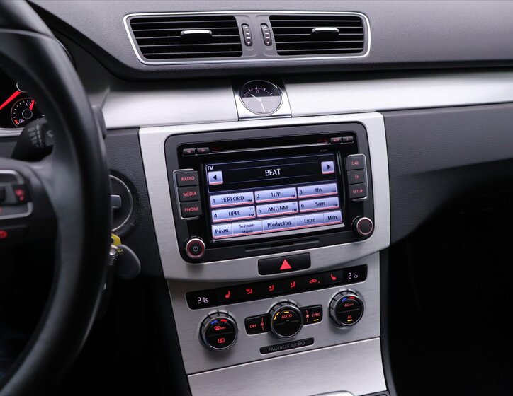 Volkswagen Passat 18