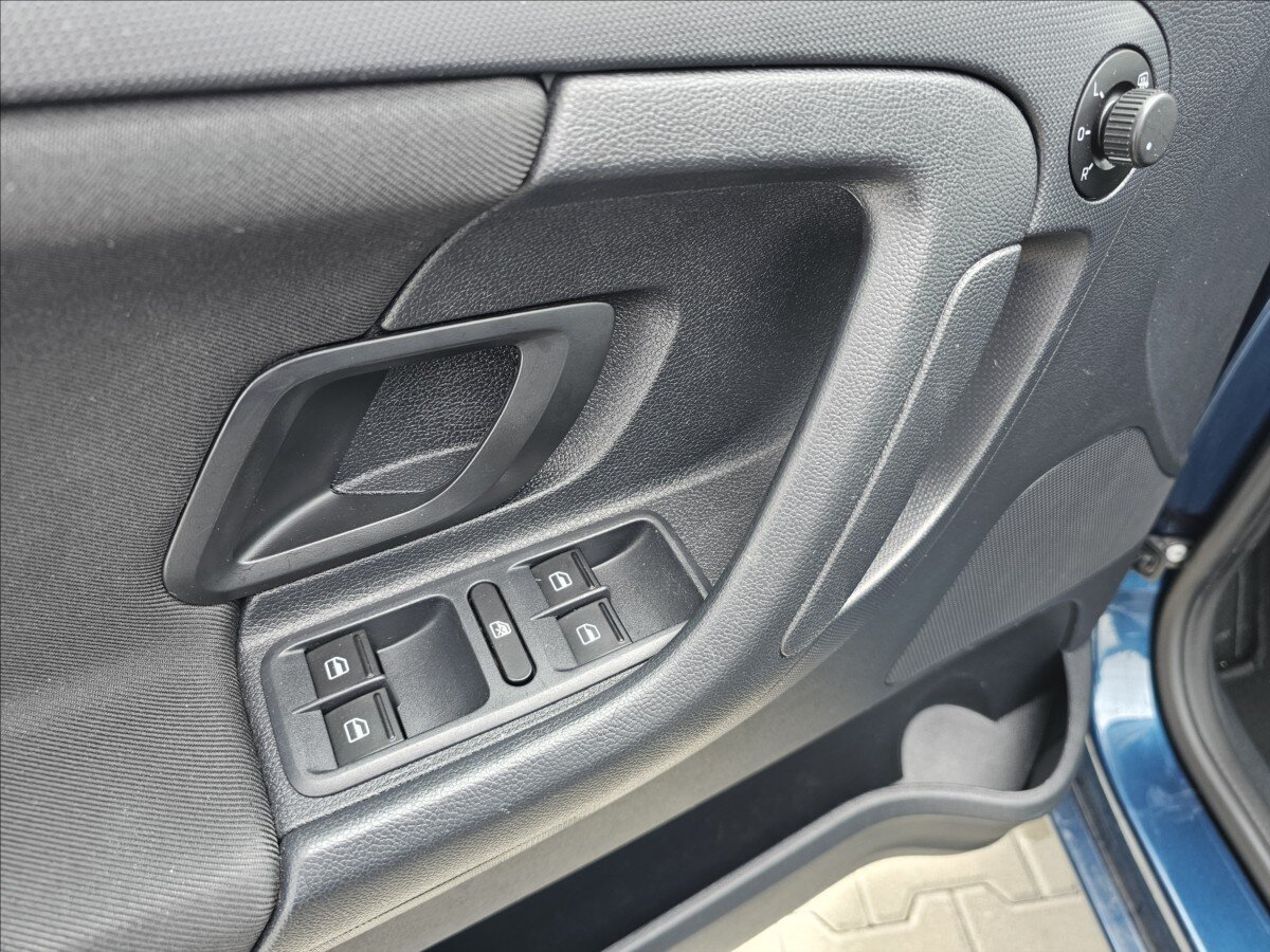 Škoda Roomster Kombi 1,2 l 77 kw