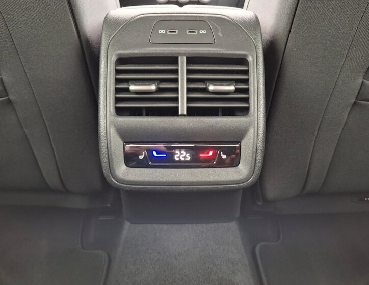 Škoda Superb Kombi 2,0 l 142 kw