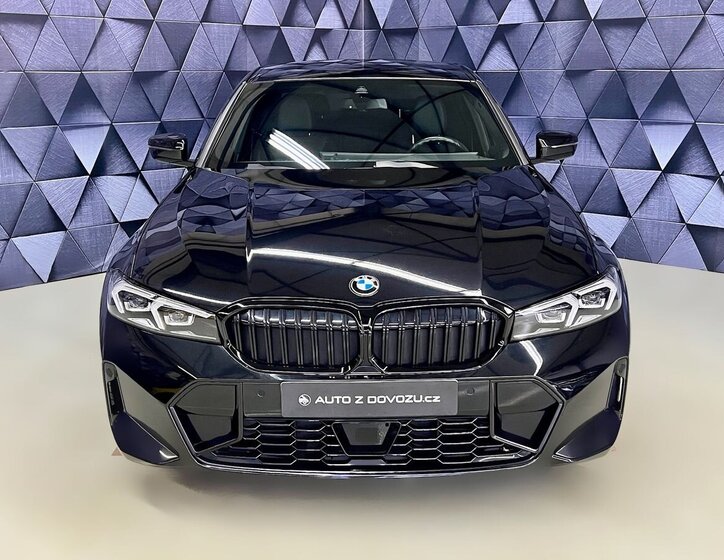 BMW Řada 3 Sedan / Limuzína 2,0 l 140 kw