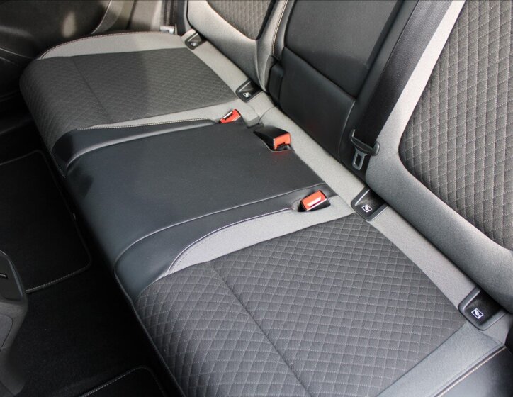 Opel Grandland SUV 1,2 l 96 kw