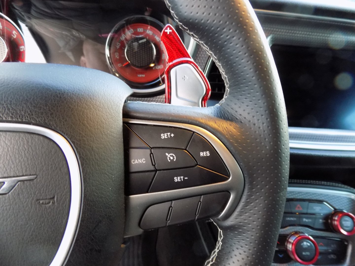 Dodge Challenger Ostatní 6,2 l 527 kw