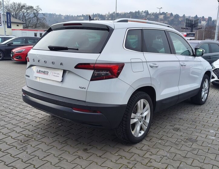 Škoda Karoq SUV 2,0 l 110 kw