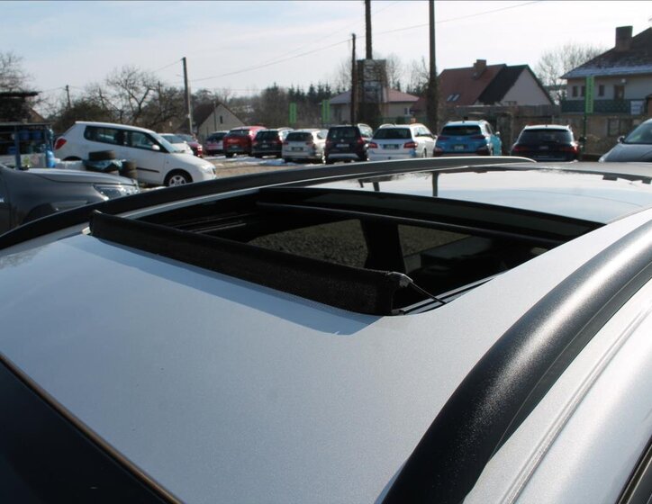 Ford Mondeo Kombi 2,0 l 132 kw