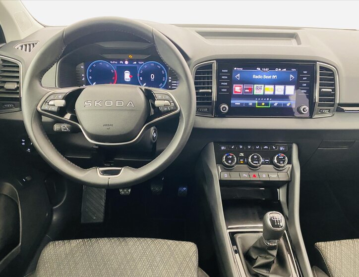 Škoda Karoq SUV / Terénní 1,5 l 110 kw