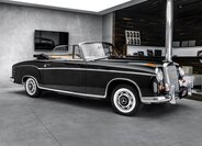 Mercedes-Benz 220 Kabriolet 2,2 l 78 kw