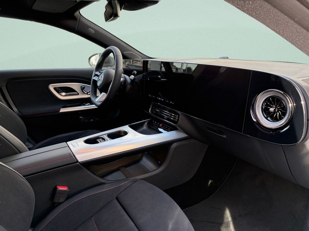 Mercedes-Benz CLA Kombi 0,0 260 kw