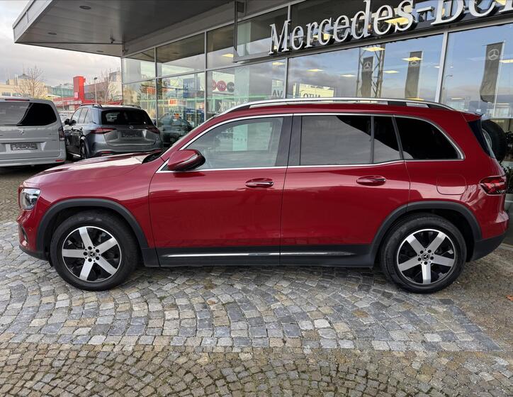 Mercedes-Benz GLB 3