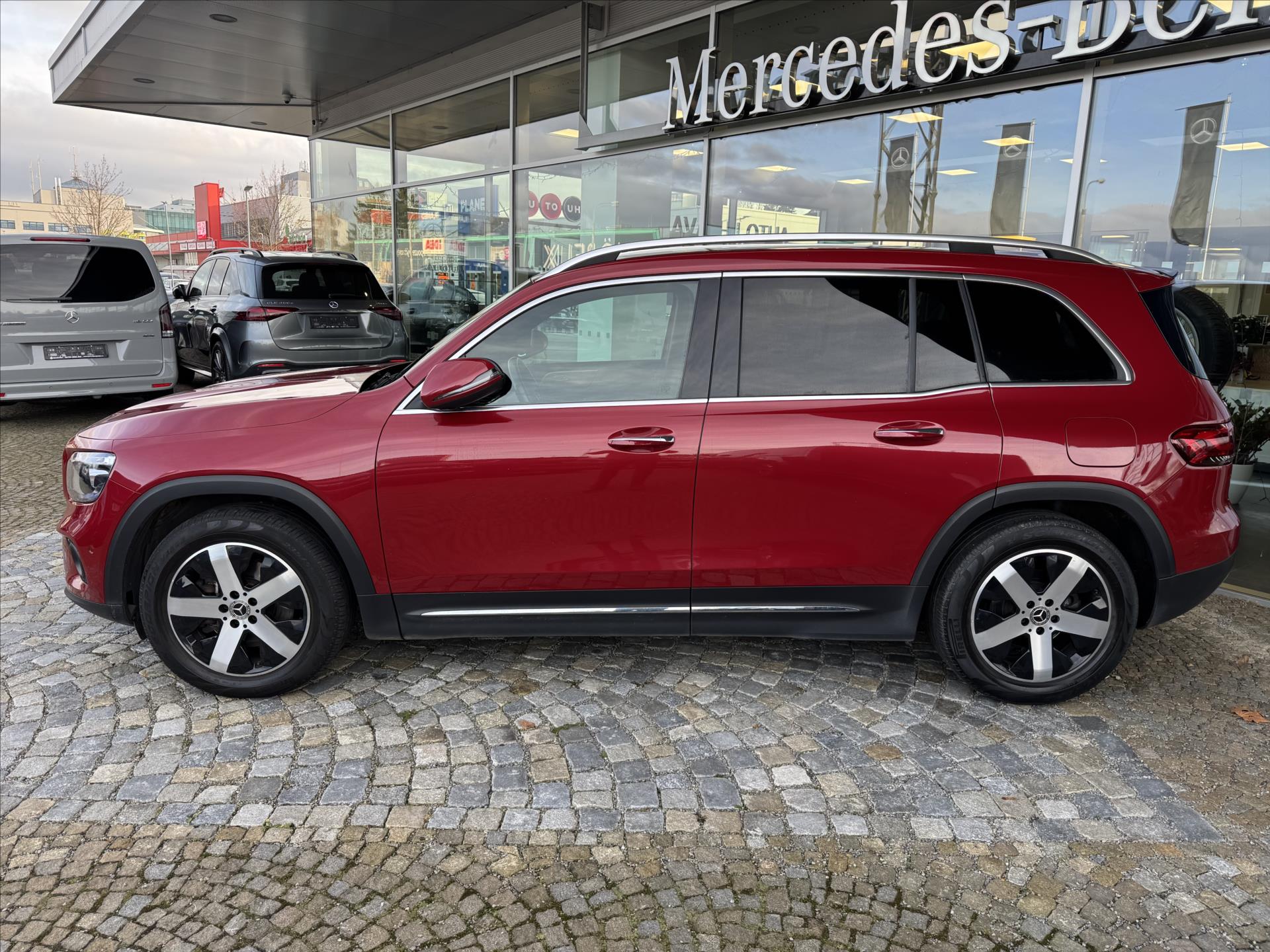 Mercedes-Benz GLB