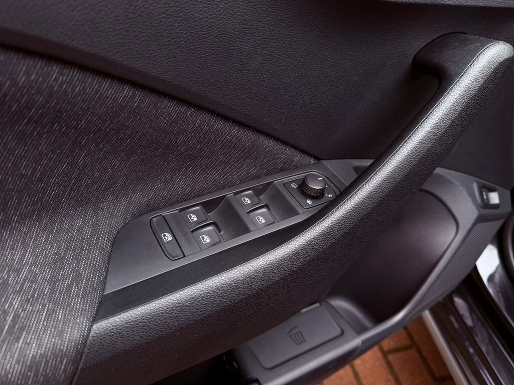 Škoda Kamiq SUV 999,0 85 kw