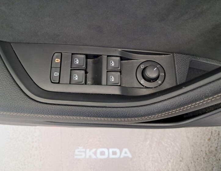 Škoda Superb Kombi 2,0 l 147 kw